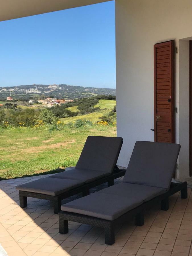 La Piana Holiday House Bassacutena Exterior foto